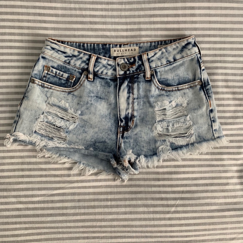 Bullhead High Rose Short